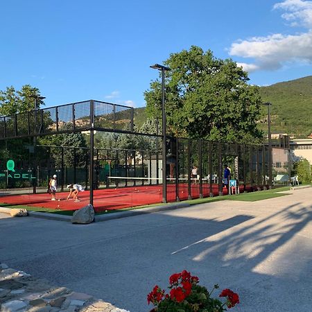 Residenza Le Querce Trilocale Villa Fossato di Vico Eksteriør bilde