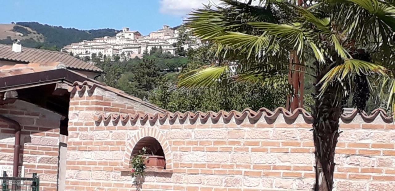Residenza Le Querce Trilocale Villa Fossato di Vico Eksteriør bilde